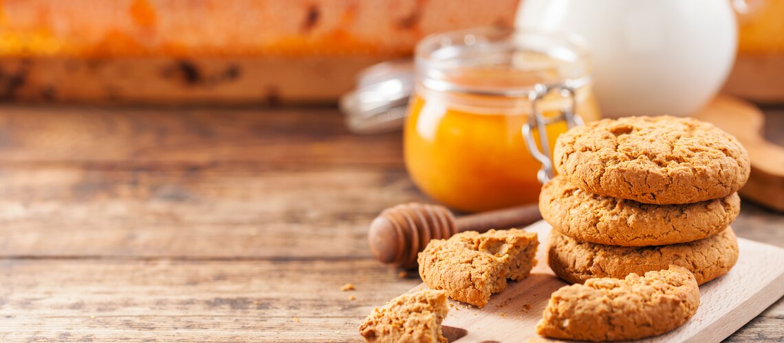 Honig-Cookies mit Cashewkerne